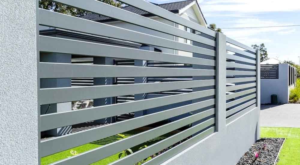 How To Choose The Right Fencing Material?